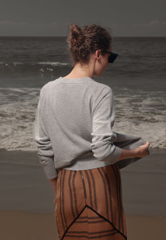 Daily Sweater - Heather Grey