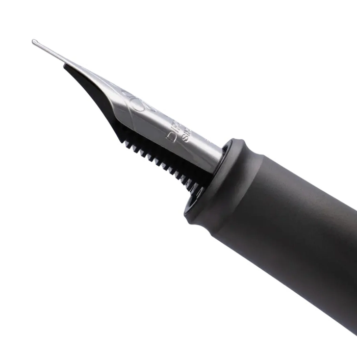 Diplomat Aero Matt Nib Section