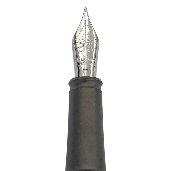 Diplomat Aero Matt Nib Section