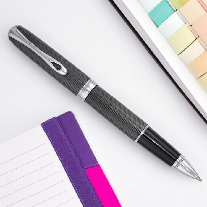 Diplomat Excellence A2 Guilloche Black CT Roller Ball Pen D40222030