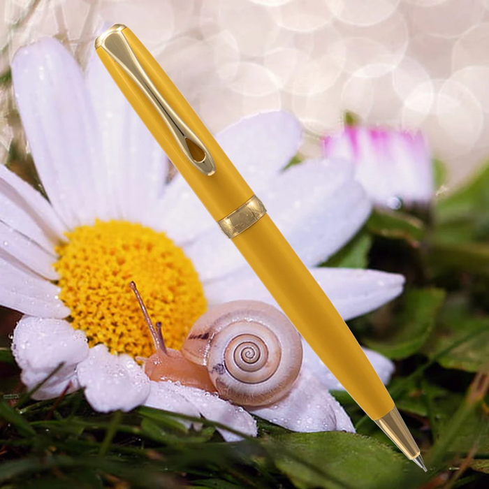 Diplomat Excellence A2 Yellow GT Mechanical Pencil D40223050
