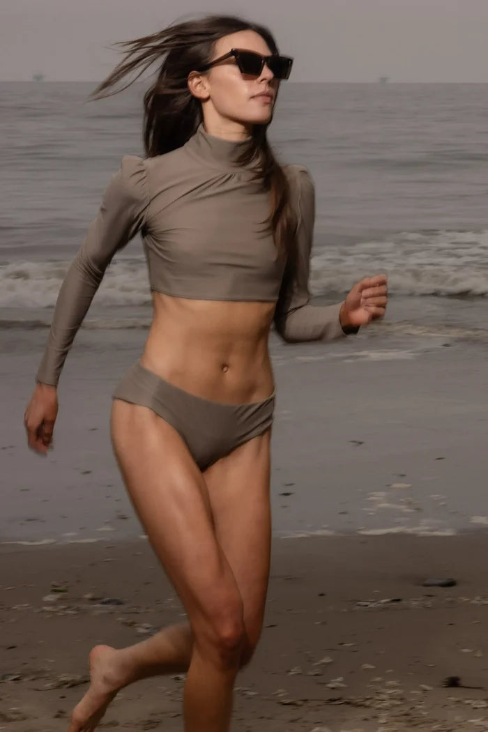 Lautrec Rash Guard - Great White - Heidi Merrick