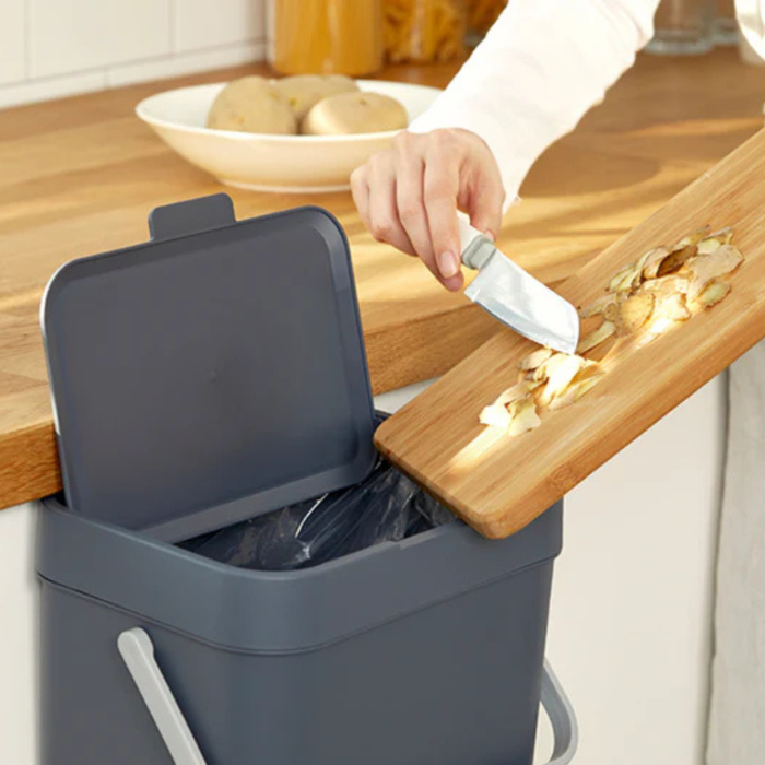 Litem Hanging Food Waste Bin with Basket Compact Hanging Design